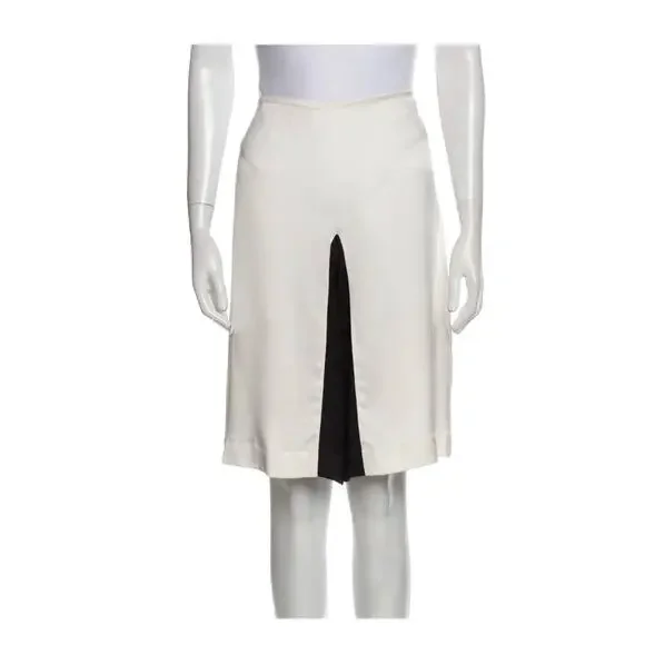 Chanel 2008 K Lagerfeld CC Logo Silk Dress Shorts 40 (M) - Picture 5 of 10